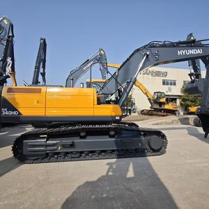 รถขุดตีนตะขาบฮุนได R340LC-9T มือสองจากเกาหลี น้ำหนัก 34 ตัน ระบบไฮดรอลิก ชั่วโมงการทำงานต่ำ เหมาะสำหรับงานก่อสร้างและเหมืองแร่ - Product Image 1