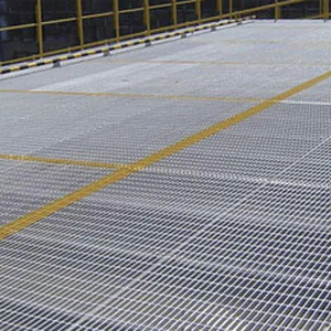 Grille en acier au carbone galvanisée, anti-corrosion, durable, conception industrielle <span class=keywords><strong>pour</strong></span> piscine, parking, conteneur, <span class=keywords><strong>allée</strong></span>, poids au mètre carré - Product Image 1