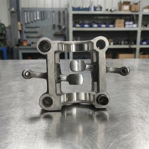 Ensemble de support de culbuteur et d'arbre à cames personnalisé en acier inoxydable certifié ISO, usiné CNC, par Vartis - Product Image 2