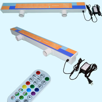 Cascade de piscine extérieure, décoration paysagère, lame d'eau, cascade descendante de piscine avec lumière LED colorée