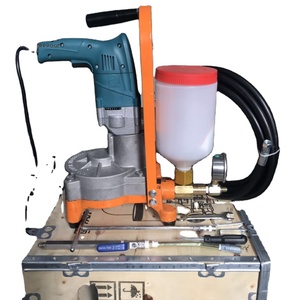 Machine de coulisage automatique portable M2000, pompe d'injection haute pression pour béton en acier - Product Image 1