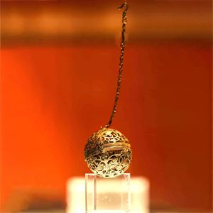 एयर कंडीशनर के लिए चुंबकीय रिफ्यूजिबल क्लिप डिफ्यूज़र ठोस इत्र - Product Image 2