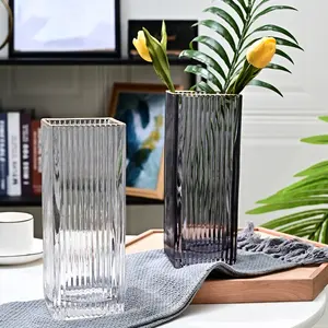 WONDER Bán Buôn Hổ Phách Xám Rõ Ràng Ngọn Đuốc Phẳng Gân Glass Bảng Vase 4 Người Mua