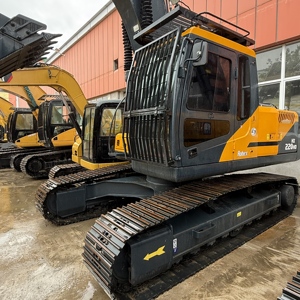 Excavatrice sur chenilles Hyundai HX220HD d'occasion d'origine coréenne, 21,42 tonnes, engin de chantier lourd, faible nombre d'heures de fonctionnement - Product Image 2