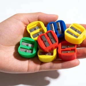 Offre Spéciale : Mini Taille-Crayon Manuel en Forme de Pomme, Léger et Portable, Couleurs Assorties pour l'École, la Salle de Classe et les Cadeaux de Fête - Product Image 6
