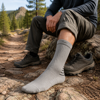 Chaussettes de randonnée sur mesure, chaussettes de trekking extensibles avec bord côtelé et logo