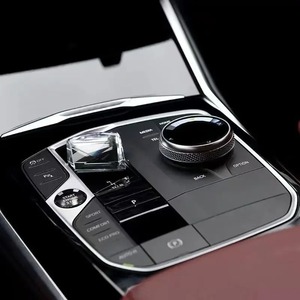 BMW G20 G12 i3 G28 i4 G26 i7 G70 ix3 G08 X5 G05 X6 G06 X7 G07 2023 2024用オリジナルスタイルメタルベースクリスタルギアシフトノブ - Product Image 6