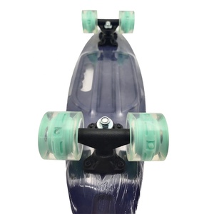 Planche à roulettes Cruiser sur mesure avec pont personnalisé pour les détaillants et les projets de marque - Product Image 4