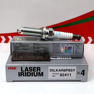 Bujía de Doble Iridio Dorada Original NGK DILKAR8P8SY 92411 - Product Image 3