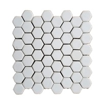 Tuile de revêtement en céramique d'alumine hexagonale résistante à l'usure à 92%, tablette hexagonale