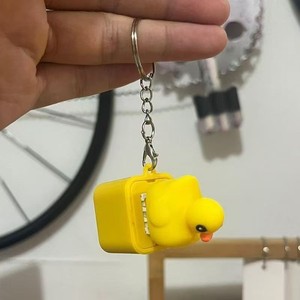 Divertido Llavero de Rana que Graba Sonidos, Recargable, con Teclado, Sonido de Clicker, con Luz LED para Aliviar el Estrés - Product Image 3