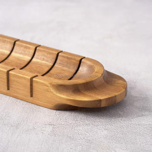 Woodsun Baguette Schneidebrett aus Holz Brotschneidebrett mit Skala - Product Image 3