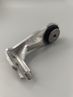 Pièces détachées automobiles Accessoires de voiture Support supérieur droit du refroidisseur d'air 9803778880 pour Peugeot 408 (T93)