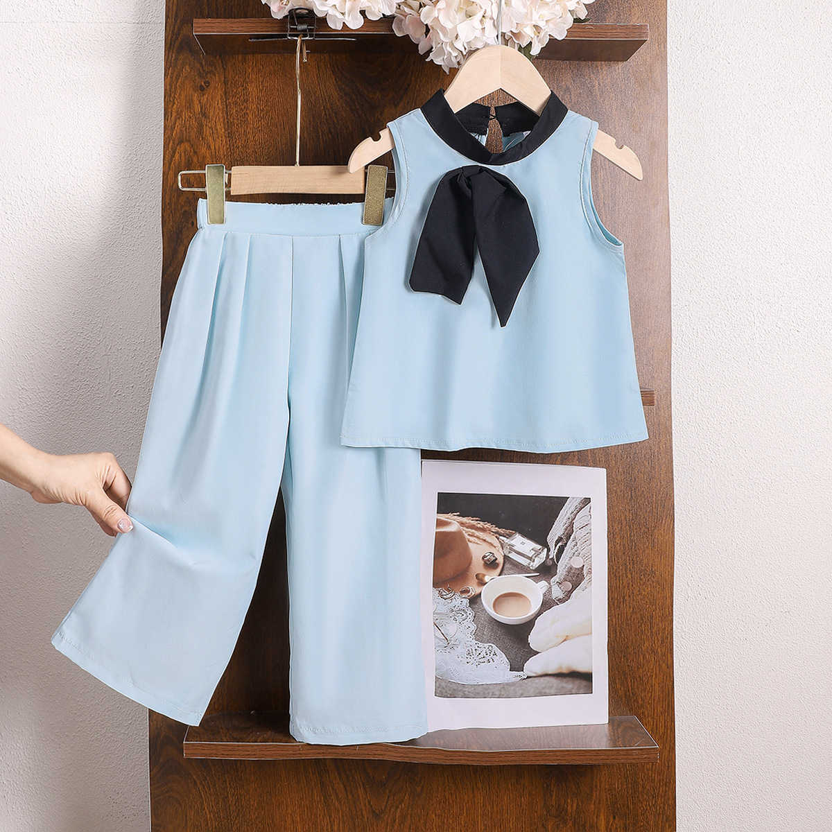 Ensemble Fille 2 Pièces (Haut à Volants + Jupe) - Bleu, Taille 6/7 Ans