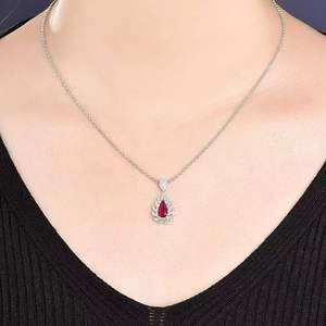 Colgante de rubí natural de Mozambique de 1.02 ct, sin calentar, color sangre de paloma, conjunto de joyería de oro macizo de 18 quilates con 36 diamantes auténticos sudafricanos - Product Image 6
