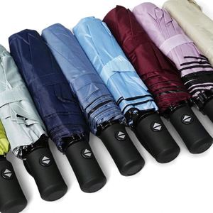 Parapluie pliant promotionnel en gros à trois sections, entièrement automatique, en bois massif, classique, noir, avec logo personnalisé - Product Image 3