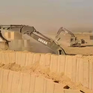 Bastion en géotextile Fanghai galvanisé à trous carrés pour la récupération de sable, avec barrières soudées en fil de fer cintré - Product Image 2