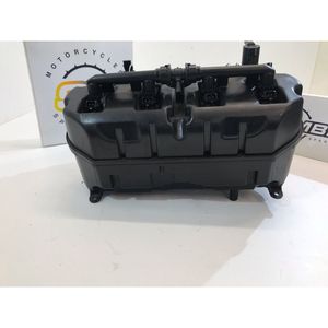 Interruptor de Luz Derecho Triumph Daytona 675 2006-2012 para Motocicleta - Product Image 3