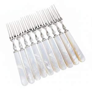 Ensemble de fourchettes en os et acier antique de haute qualité, élégant, robuste et léger, idéal pour une utilisation quotidienne, une cuisine raffinée et des réunions de famille - Product Image 1