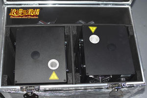 Machine à étincelles froides, feux d'artifice froids, machine à fontaines d'étincelles avec contrôle DMX sans fil pour scène de mariage - Product Image 3