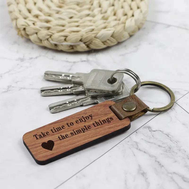 100% Natural Wood Keychain Logo Accessories Wooden Blank Accepted Handicraft Top Selling Product Wood Keyring