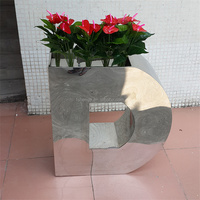 Grand vase de sol moderne en acier inoxydable durable, décoration intérieure, pots à fleurs décoratifs élégants, pots pour plantes d'intérieur, finition miroir