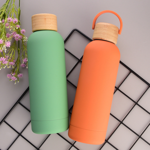 Khuyến Mại Phòng Tập Thể Dục Thể Thao Chai Nước Cách Điện Phích Tái Sử Dụng Thép Không Gỉ Chai Với Nắp Tre - Product Image 5