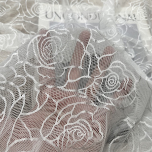 قماش دانتيل أفريقي - قابل للتمدد، سريع الجفاف، قماش شبكي جاكار بنقش ورود كبير قابل للتنفس - Product Image 1