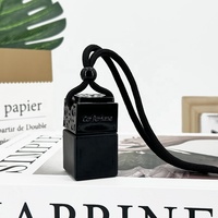 Flacon de parfum pour voiture en verre mat noir carré unique et élégant, vide, avec couvercle en bois, pour diffuseur de parfum suspendu, 8 ml