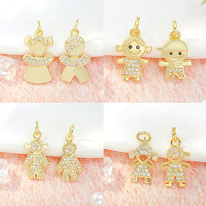 Collana con Ciondolo Trendy per Bambini Placcata Oro 18k con Smalto e Micro Pavé di Zirconi Cubici, Gioielli per Bambini - Product Image 4