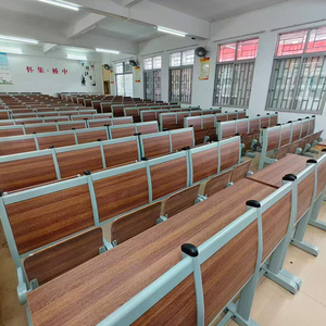 ไม้อัดห้องเรียนมหาวิทยาลัยที่ทันสมัยพร้อมกระดานเขียนพับได้ขาเคลื่อนย้ายได้เชื่อมต่อโต๊ะและเก้าอี้ - Product Image 2