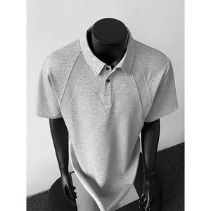 قميص بولو رجالي جديد لعام 2026 بتصميم أمريكي بسيط وأنيق، قميص كاجوال بأكمام قصيرة وقصة ضيقة - Product Image 5