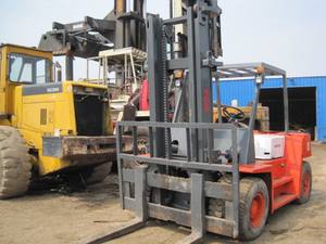 Chariot élévateur TCM FD70 d'origine fabriqué au Japon, chariot élévateur diesel de 7 tonnes pas cher pour entrepôt, prix bas - Product Image 5