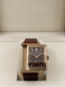Montre rectangulaire réversible pour homme avec petite seconde, boîtier en métal poli, bracelet en cuir bordeaux pour affaires et événements - Product Image 6