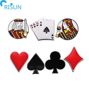 Classic Playing Cards King Queen Brooch Enamel Pin Custom Logo Black Red Heart Poker Character Enamel Lapel Pin Brooch Wholesale