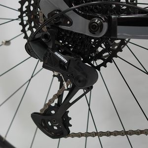 Mejor <span class=keywords><strong>precio</strong></span>> 50 km/h bicicleta de grava con barra recta gris claro bicicleta eléctrica de grava 700c - Product Image 1