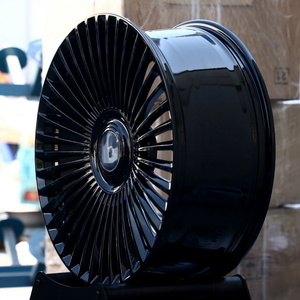 Jantes Forgées Forgiato 5x130 pour Porsche 911 <span class=keywords><strong>GT3</strong></span> <span class=keywords><strong>Bentley</strong></span> <span class=keywords><strong>Continental</strong></span> GT Aston Martin Porsche 911 Turbo S Porsche 911 992 - Product Image 3