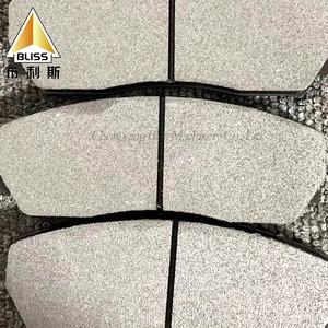 Grand <span class=keywords><strong>kit</strong></span> <span class=keywords><strong>de</strong></span> frein 9202 modifié étrier <span class=keywords><strong>de</strong></span> frein à 4 pistons plaquette <span class=keywords><strong>de</strong></span> frein en céramique <span class=keywords><strong>de</strong></span> rue - Product Image 5