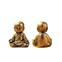 1 pieza Monje pequeño de latón sentado, Adorno lindo, Artesanía creativa para escritorio, Adorno antiguo de gran venta al por mayor
