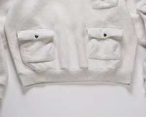 مبيعات المصنع مباشرة أسود أبيض ديكور جيب متعددة المتضخم سحب الأولاد هوديس وبلوزات - Product Image 3