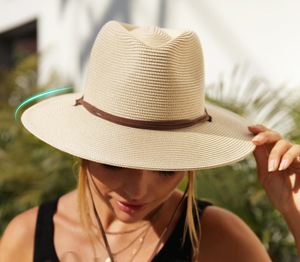 Topi Fedora tepi lebar jerami musim panas wanita dengan tali angin topi pantai pelindung matahari perjalanan topi koboi - Product Image 2