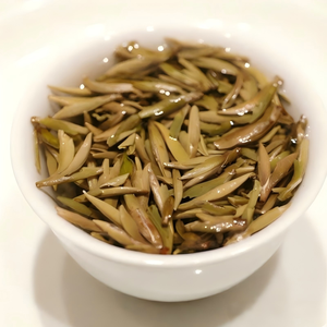 Té Blanco Fuding Silver Needle <span class=keywords><strong>de</strong></span> Primera Calidad 2022, Té Blanco Orgánico <span class=keywords><strong>de</strong></span> Elaboración Artesanal <span class=keywords><strong>Antigua</strong></span>, Té Blanco Chino Suave y Nutritivo para el Estómago - Product Image 3