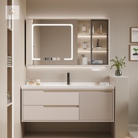 Meuble-lavabo mural haut de gamme XINGRUO style crème, éclairé et écologique, pour projets de villas et appartements de luxe