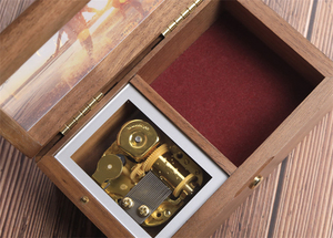Boîte à <span class=keywords><strong>musique</strong></span> en bois <span class=keywords><strong>Message</strong></span> et chanson personnalisés pour votre amoureux pour toujours Grand cadeau pour les parents et les enfants amoureux - Product Image 5