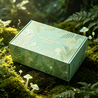 Boîte cadeau rigide en carton ondulé recyclé sur mesure avec gaufrage et marquage à chaud UV pour souvenirs et emballages de vente