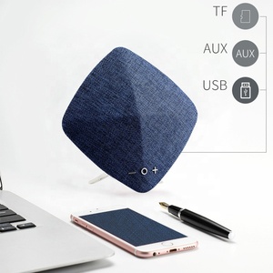 Mini Amplificatore TWS in Tessuto, Altoparlante Wireless BT Portatile con Potenza di Uscita di 5W - Product Image 4