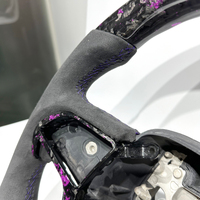 Volant sport en fibre de carbone forgée et suède, personnalisable en usine, couleur violet, pour Dodge Challenger Durango