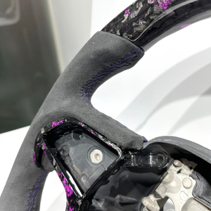 Volante sportivo in fibra di carbonio forgiata viola personalizzato in fabbrica per Dodge Challenger Durango - Product Image 5