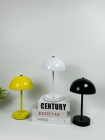 Lampe de table en fer de luxe, décoration d'intérieur, commande tactile intelligente, batterie rechargeable, LED à intensité variable, éclairage moderne pour salon