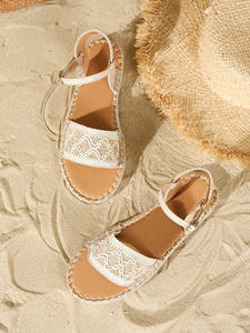 Sandalias de playa <span class=keywords><strong>romanas</strong></span> con punta abierta y correa trenzada plana para mujer 2024 con correa en el tobillo para la temporada de otoño - Product Image 2